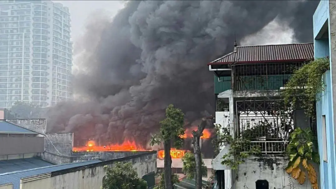 Cháy khu hành chính tầng 3 Nhà máy Bia Hà Nội Habeco